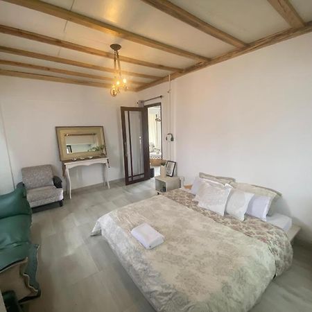 Medom'S Bnb Kohima Екстериор снимка