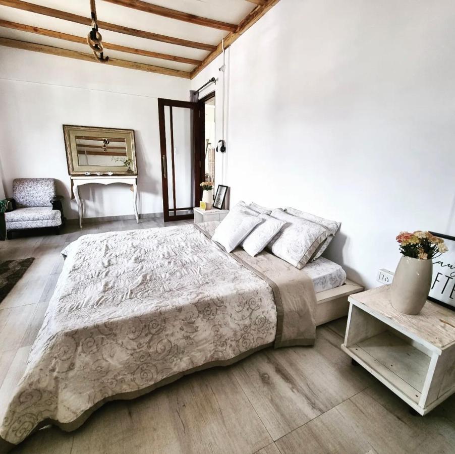 Medom'S Bnb Kohima Екстериор снимка