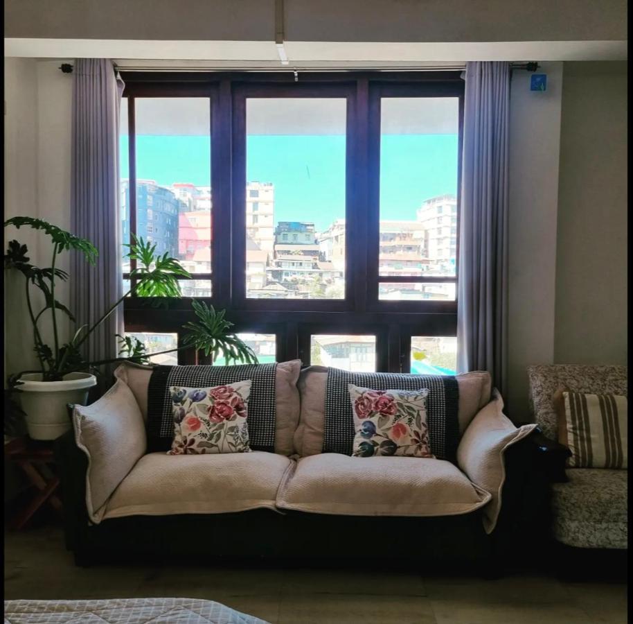 Medom'S Bnb Kohima Екстериор снимка